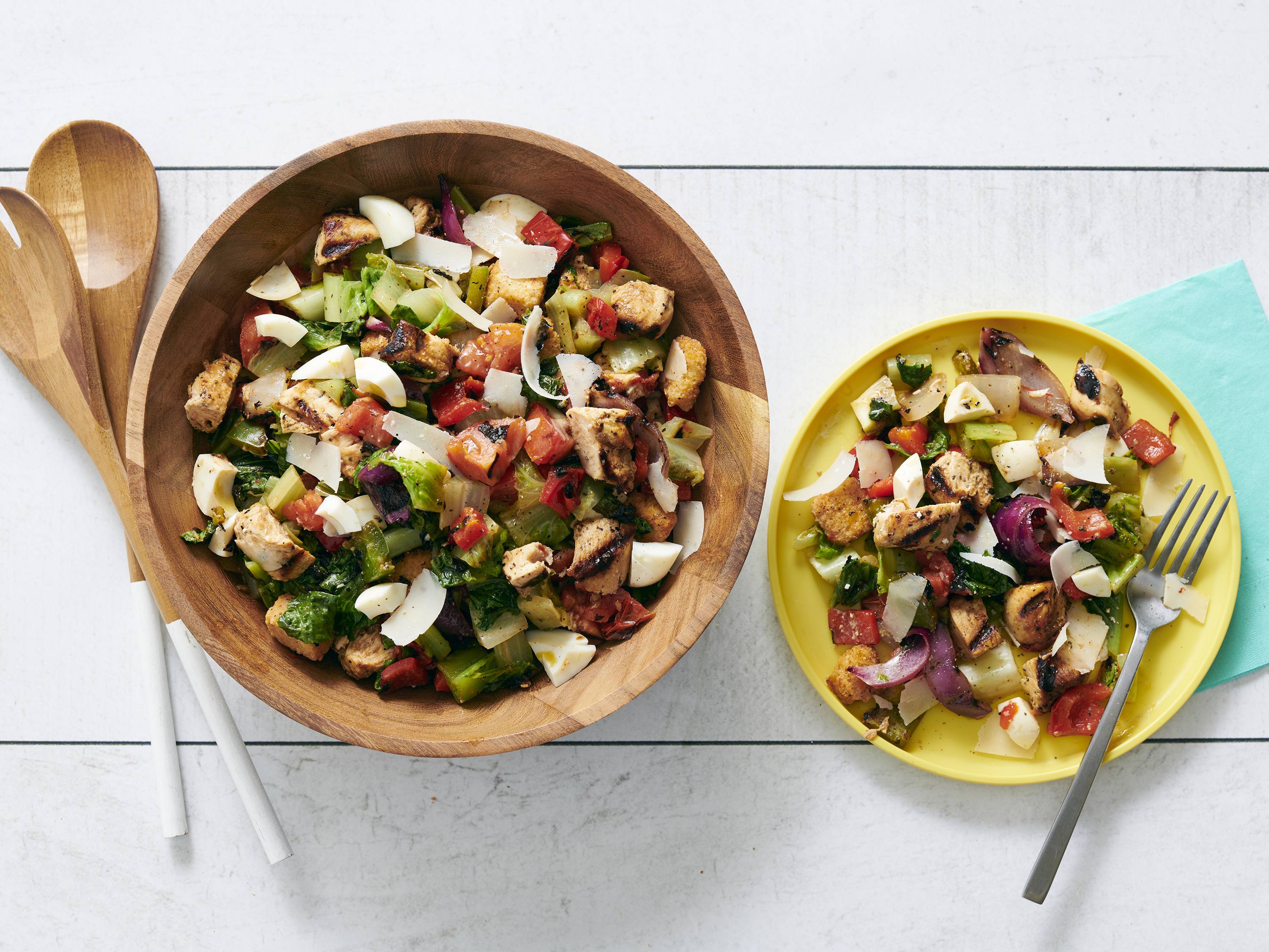 Grilled Chopped Salad with Chicken Savory
