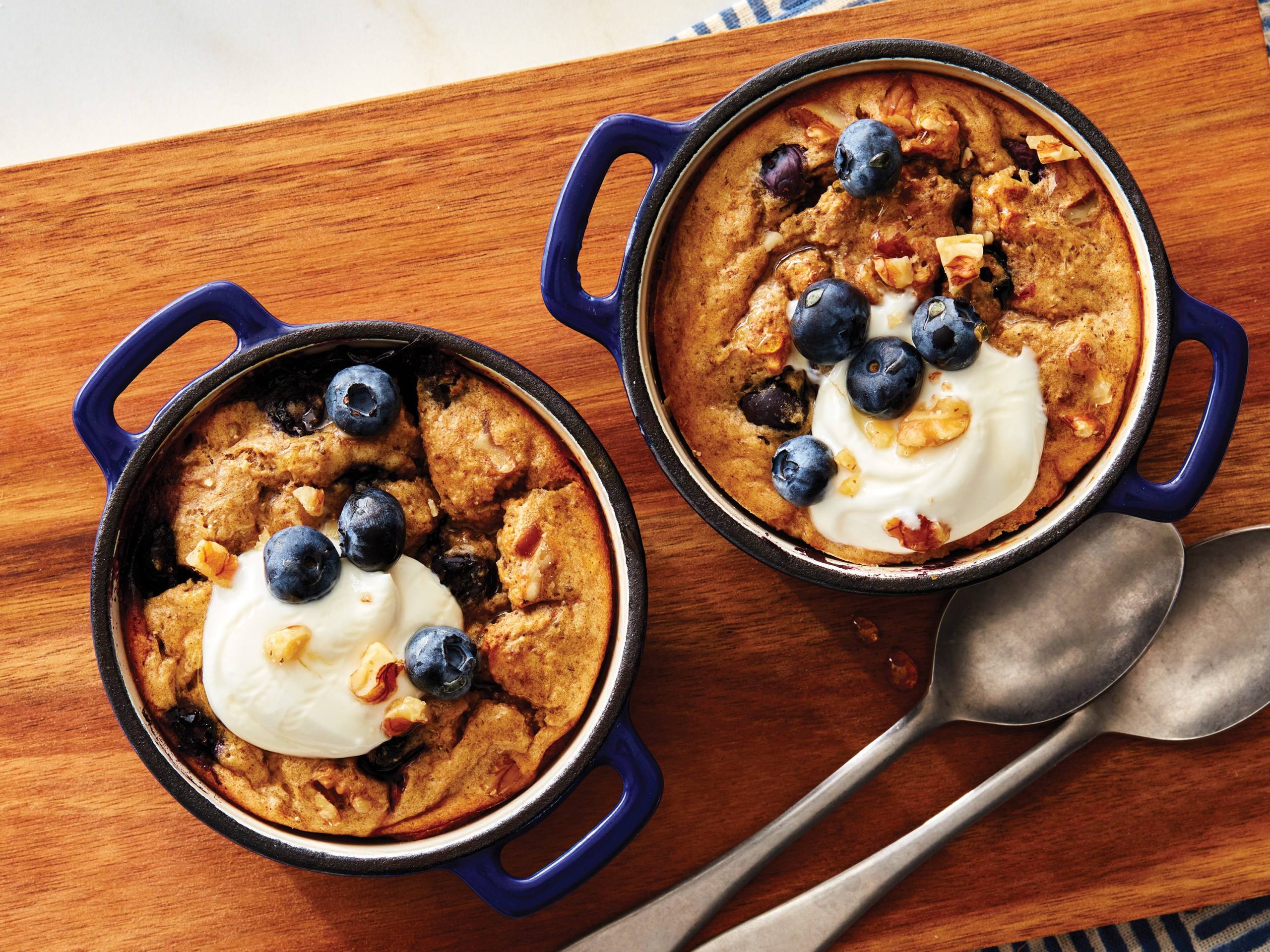 Blueberry-Banana Baked Oatmeal with Walnuts | Savory