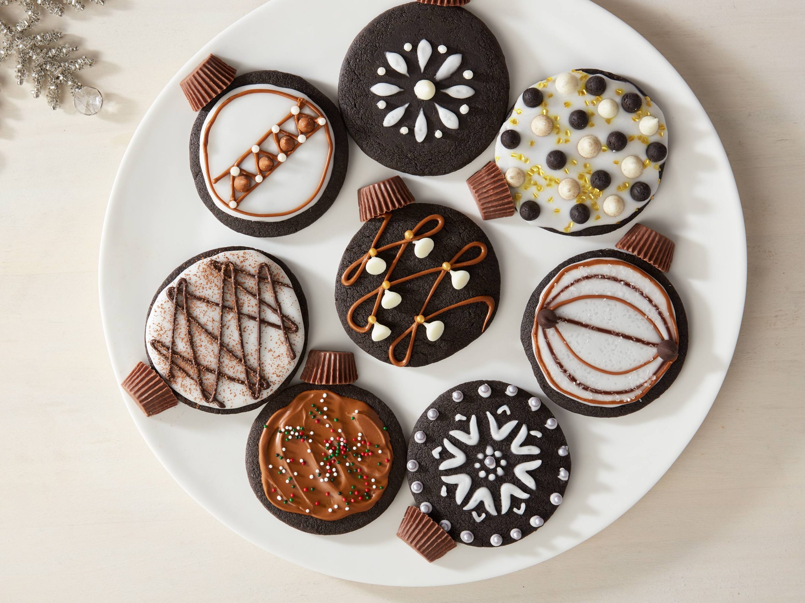HERSHEY’S Christmas Ornament Cookies | Savory