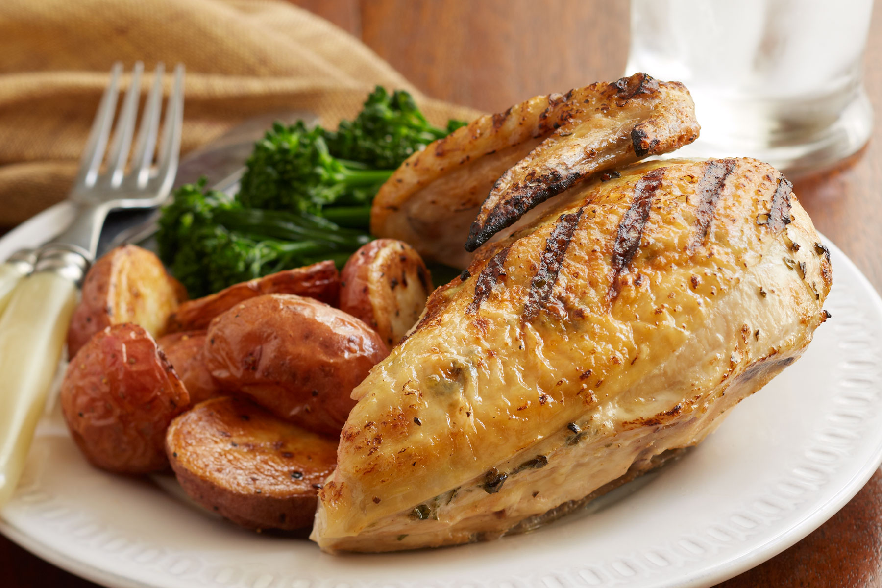 Grilled butterflied chicken breast hot sale