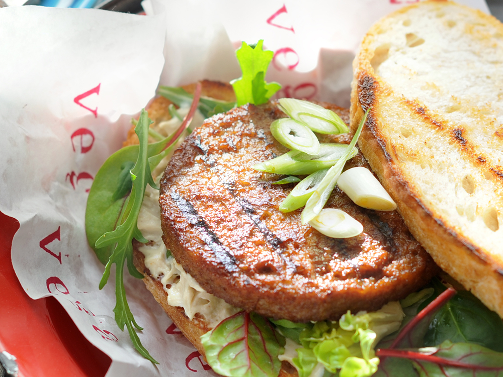 Veggie Burger with Hummus, Spinach and Scallions | Savory