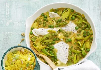 Curried Cod with Yellow Rice, Leeks, Peas and Scallions