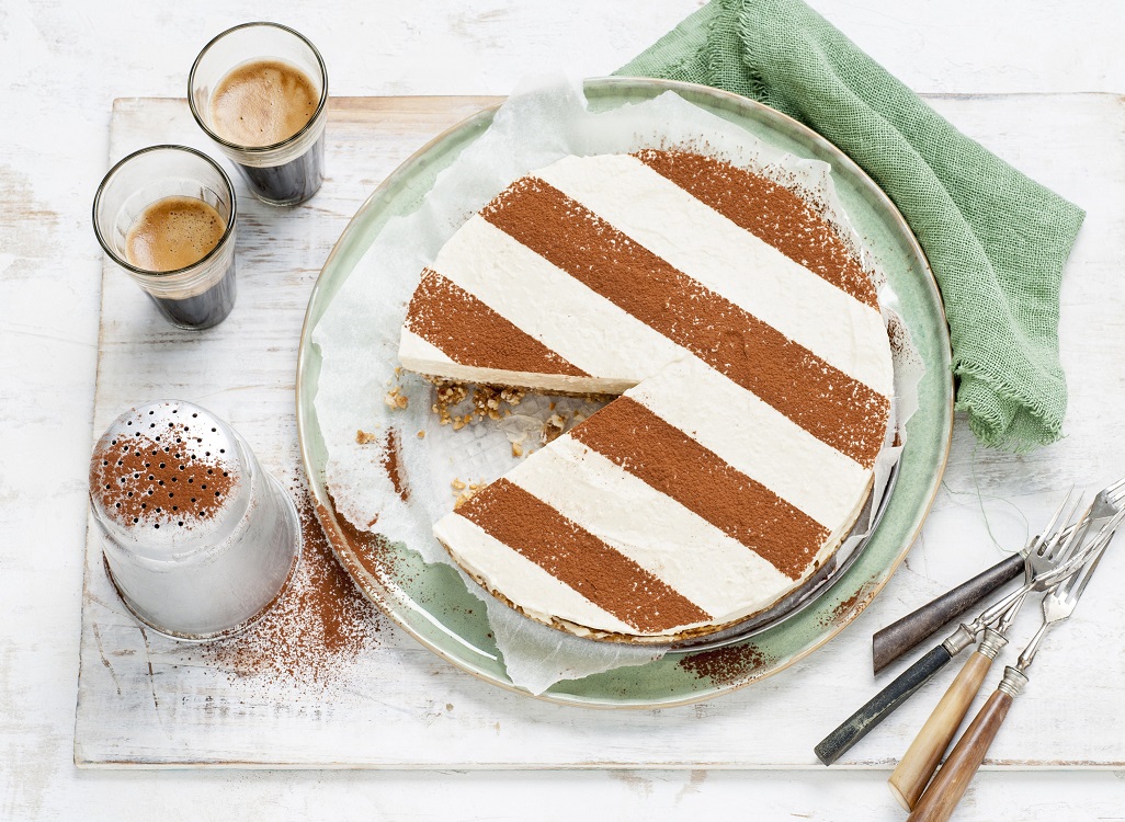 Vanilla Cinnamon Cheesecake | Savory