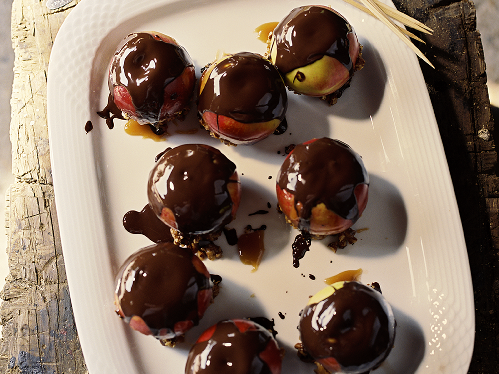 Chocolate Caramel Apples | Savory
