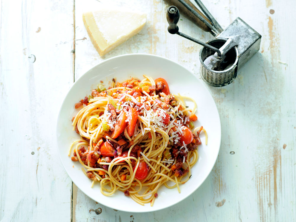 Summer Spaghetti Bolognese | Savory