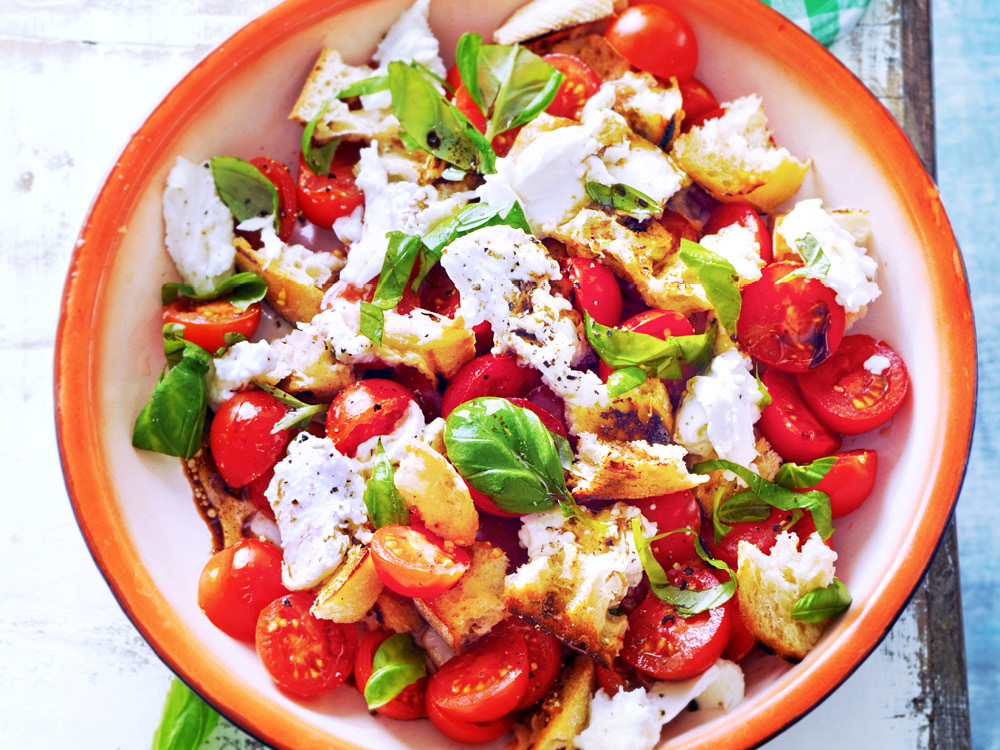 Mediterranean Summer Tomato Salad | Savory