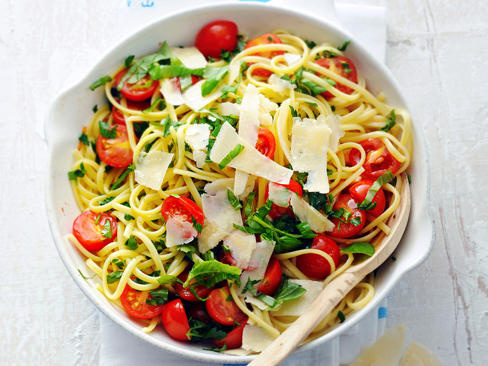 Linguine with Tomatoes and Herbs | Savory