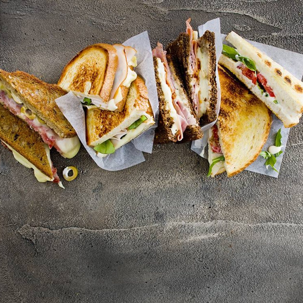 Grilled Goat Cheese, Tomato, and Arugula Sandwiches Savory