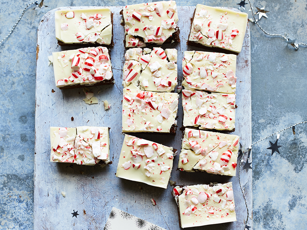 Brownie Peppermint Bark Bars | Savory