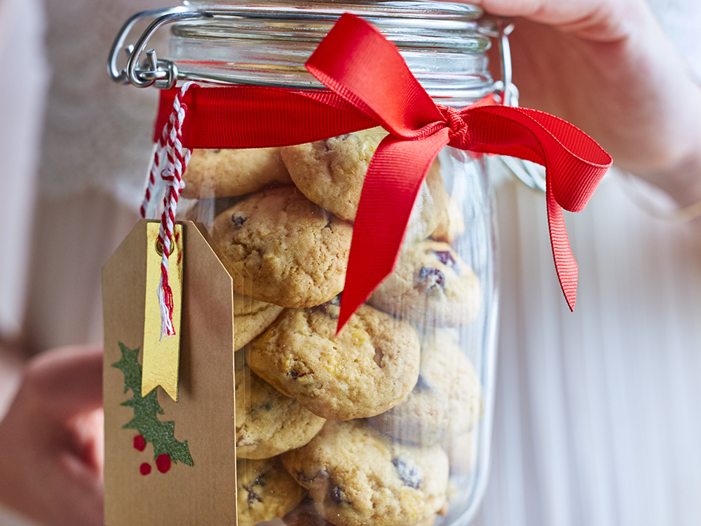 Pineapple Raisin Drop Cookies | Savory